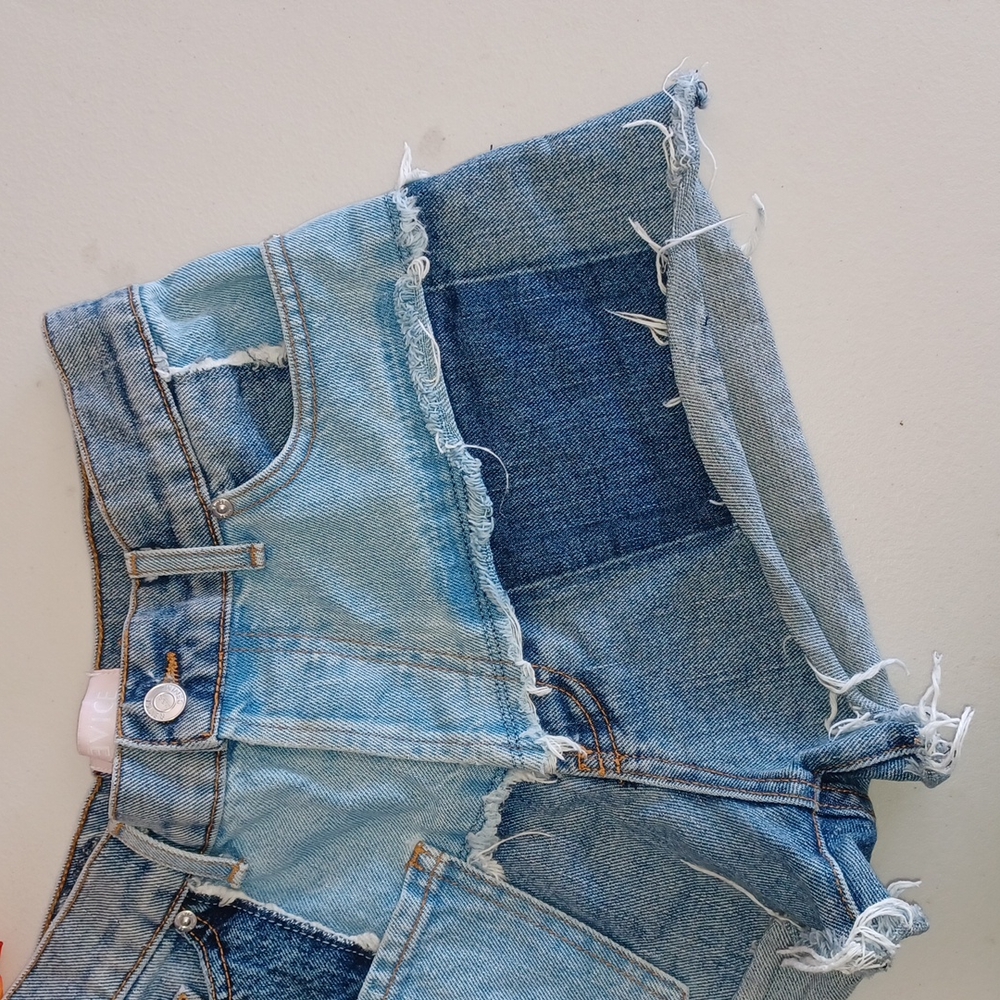 Revice shorts - Picture 2 of 10